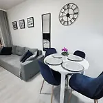 Gracja Przy Plazy منزل للإقامة روغوفو